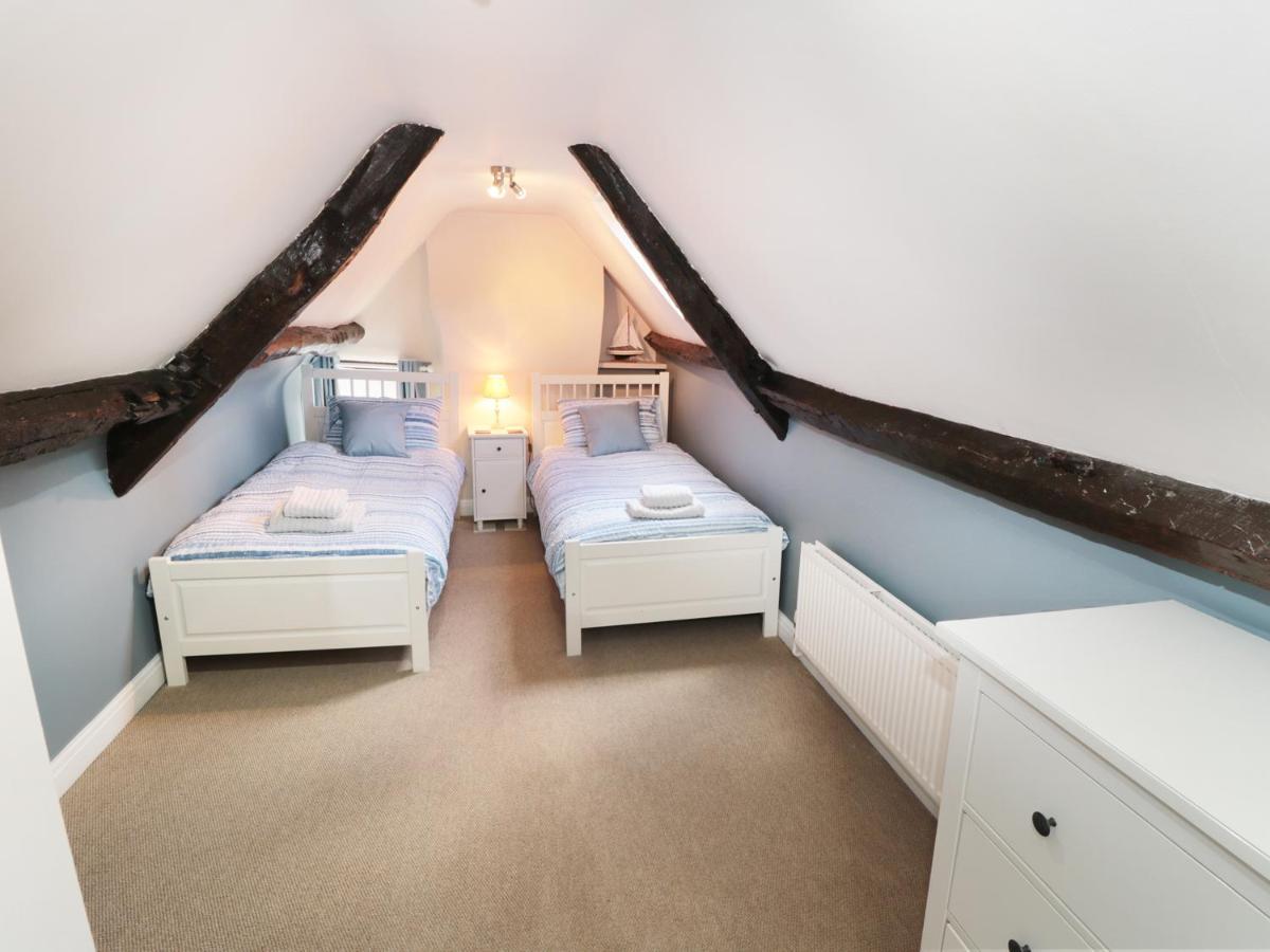Pear Tree House Holiday home *
