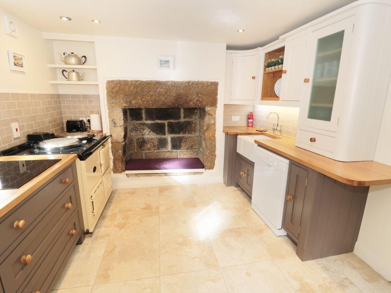 Pear Tree House Holiday home *