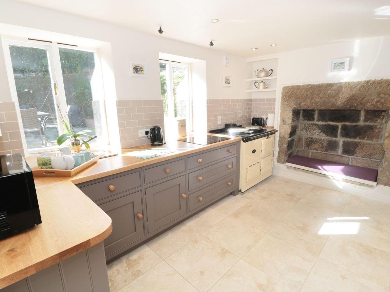 Holiday home Pear Tree House *